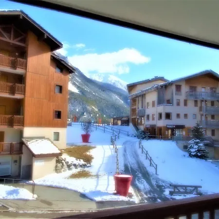 For 8 People With Parking Apartamento *