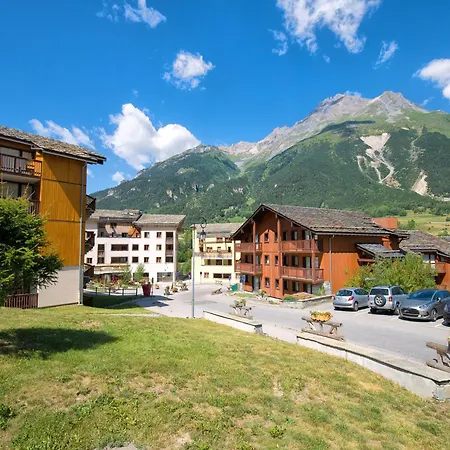 For 8 People With Parking Val Cenis